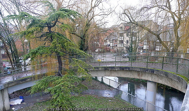 2227725 869c5763 GhostViewer